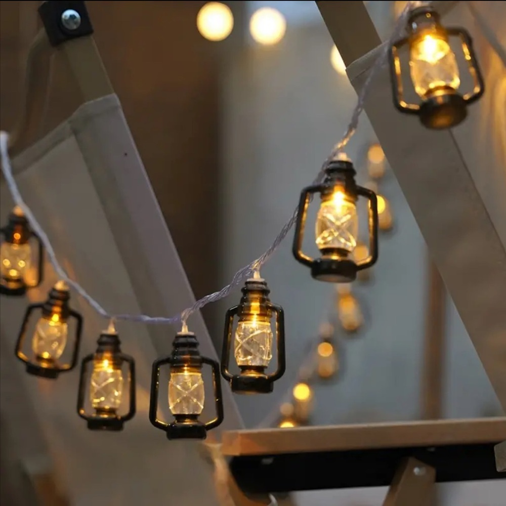 *LAST ONE* Campfire Lantern Hanging String Lights